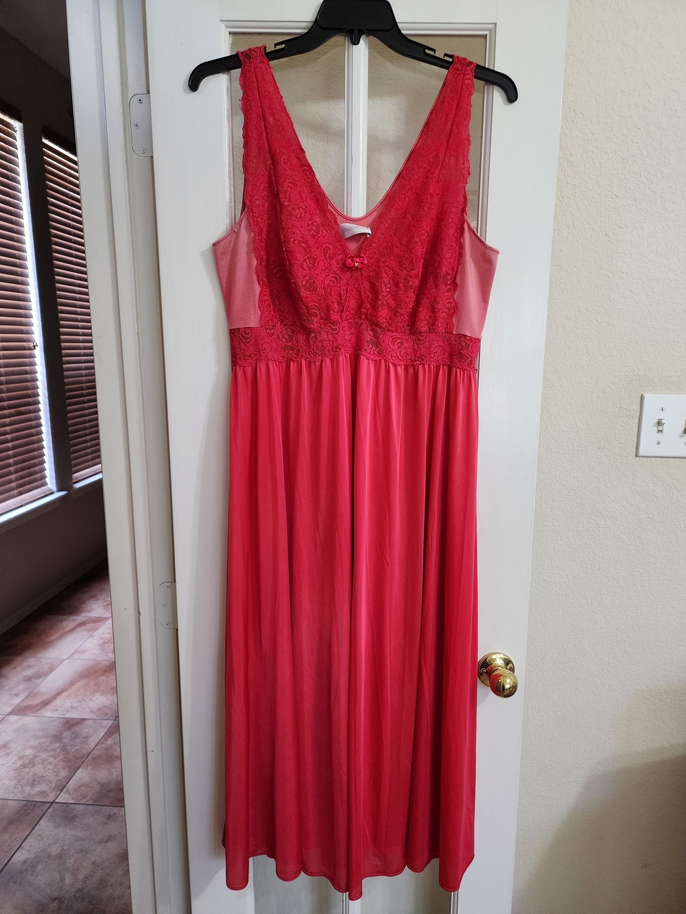 Shadowline Silhouette 31737 Red Lace Long Nightgown Nylon Gown 2X